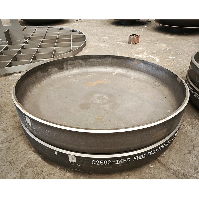Flat-bottom head rim and surface